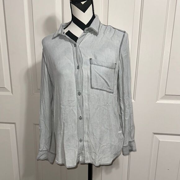 ARTIZIA TALULA Light Chambray Button Down - Picture 1 of 6